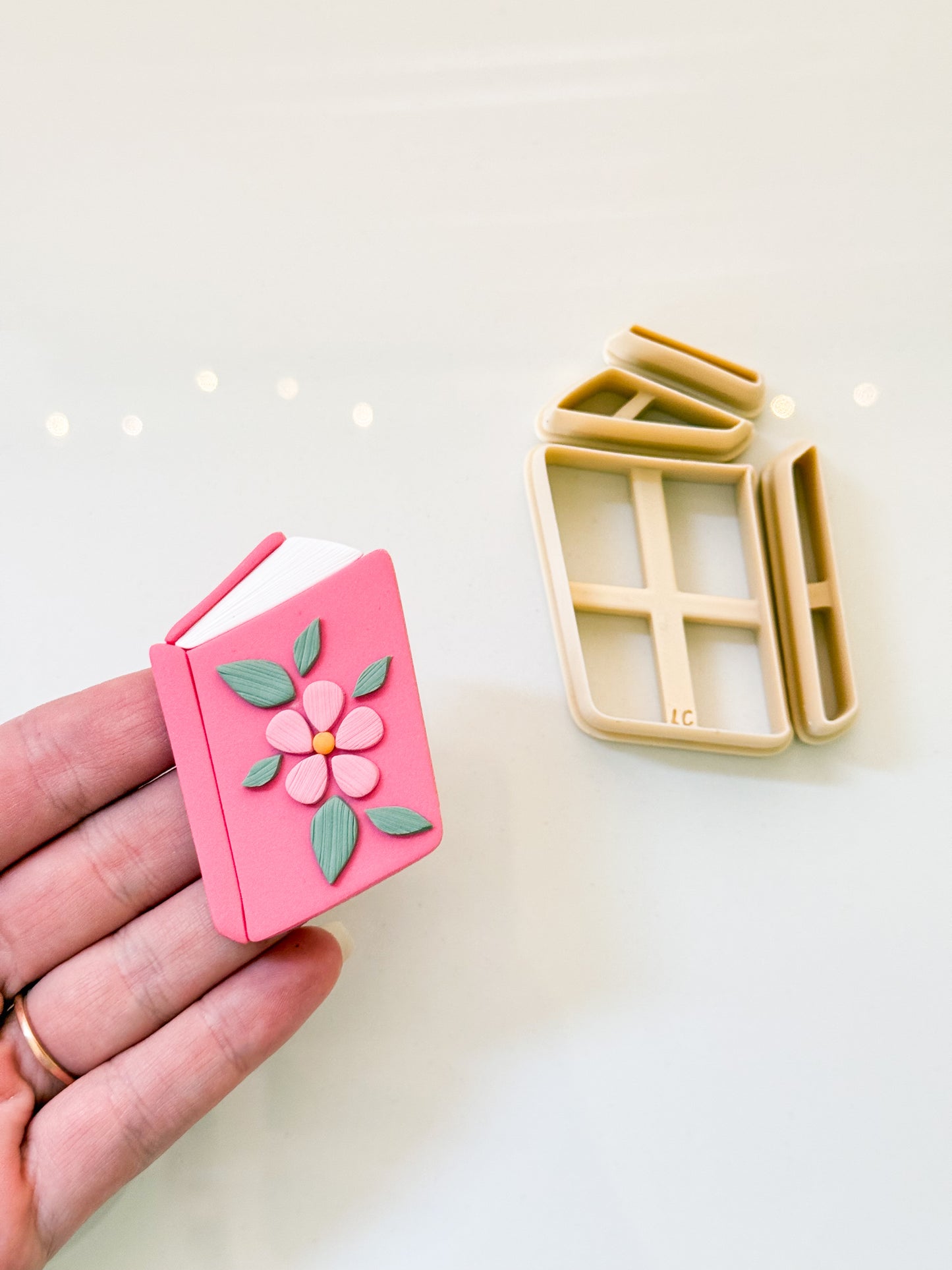 BOOKSHELF DECOR Clay Cutters