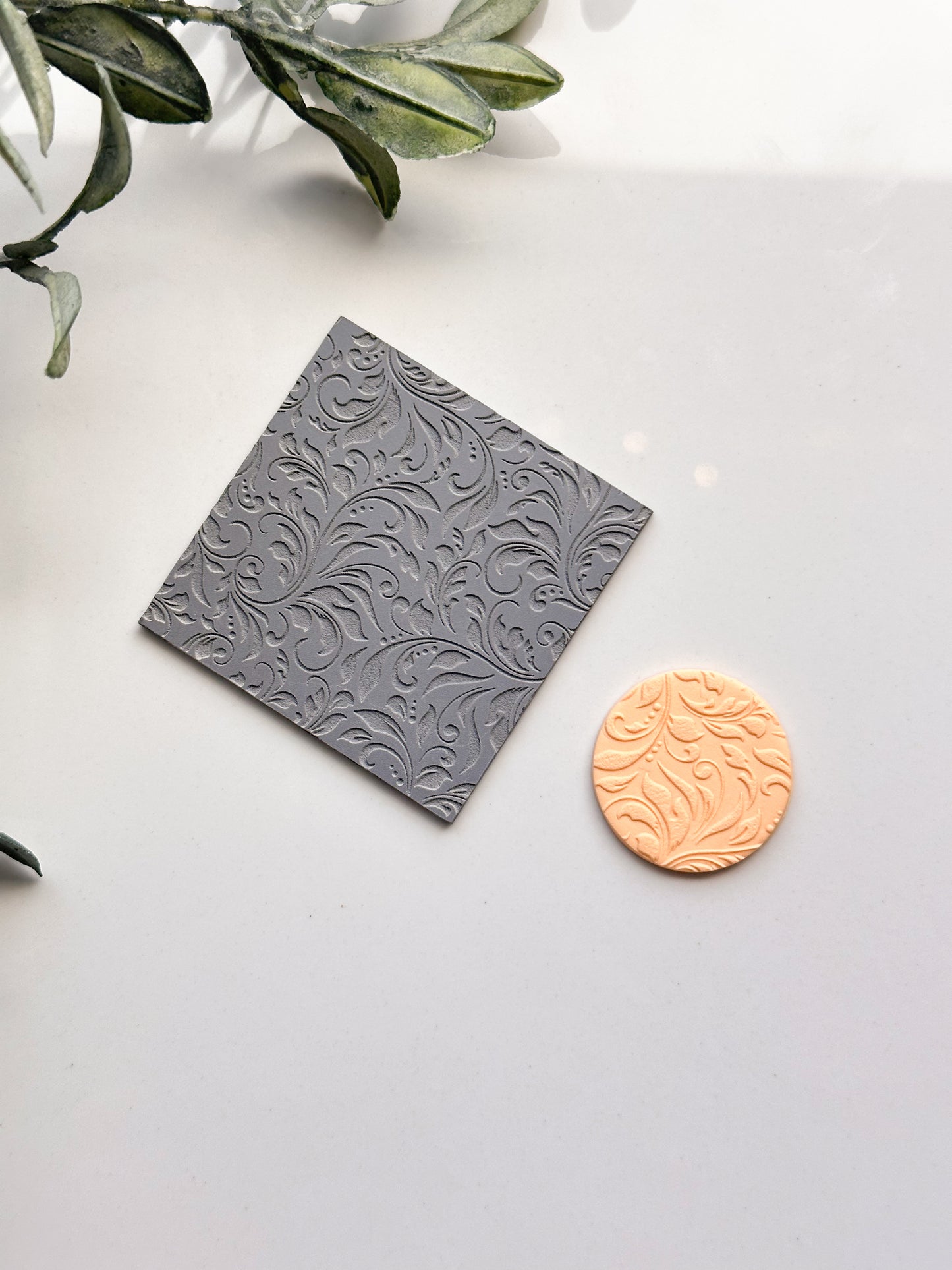 Swirly 2 | Mini Texture Square