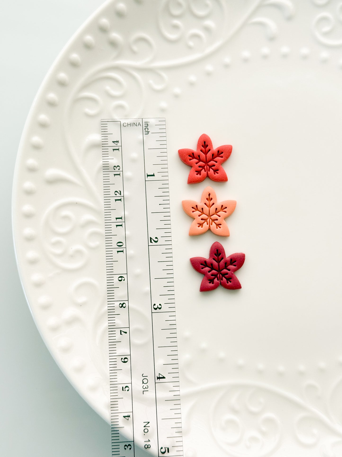 Little Embossed Leaf Clay Cutter