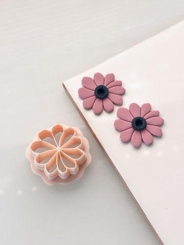 Statement Flower Clay Cutter