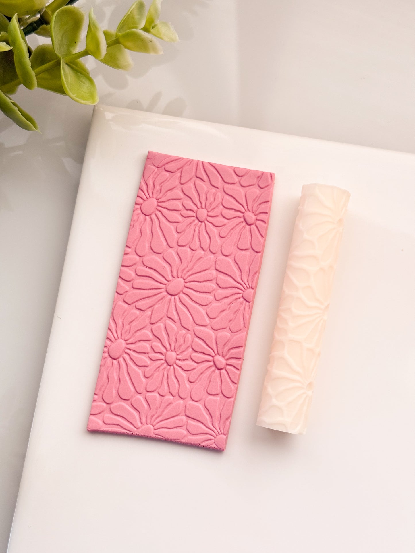 Flower Pattern III Resin Roller