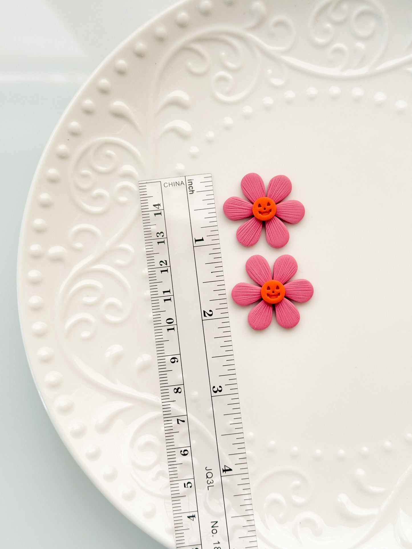 Jack-o’-lantern Flower Clay Cutter Set (R)