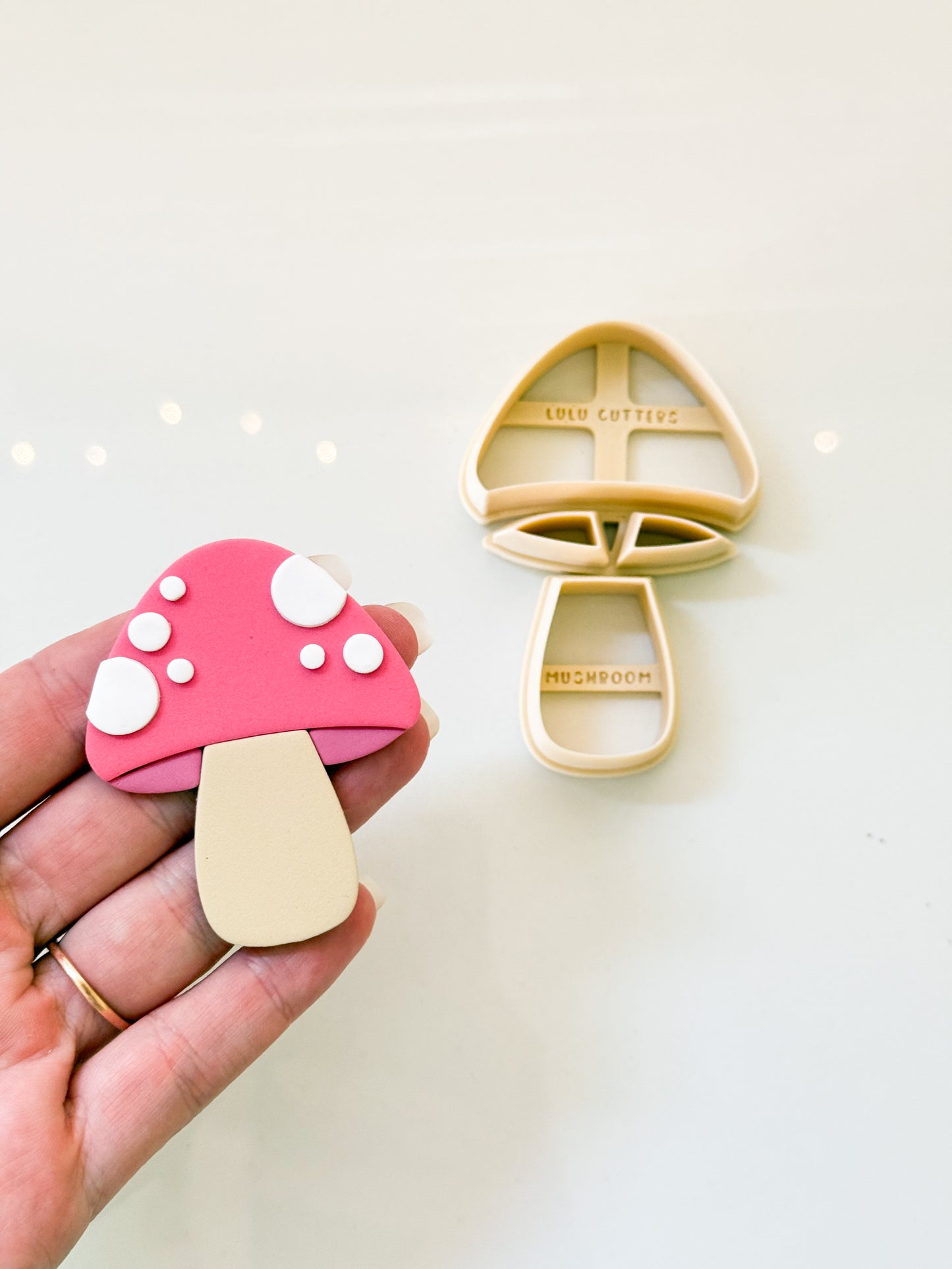 BOOKSHELF DECOR Clay Cutters