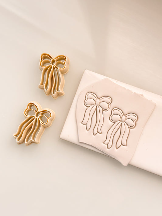 Embossed Bow II Clay Cutter Set