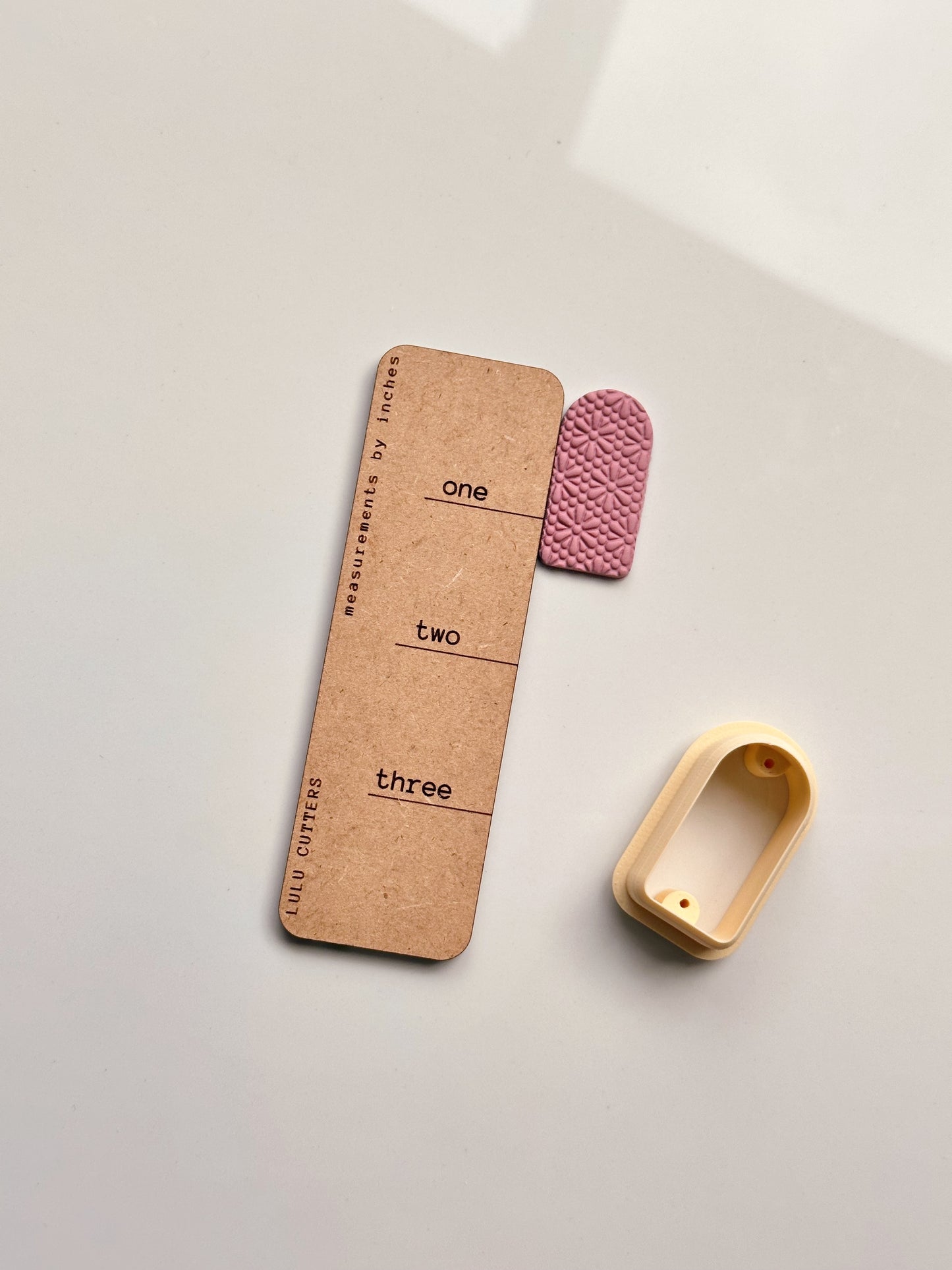 Forme d'arche classique - Ensemble de coupe-argile avec guide de perçage