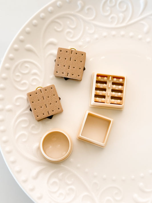 S’mores Builder Clay Cutter Set