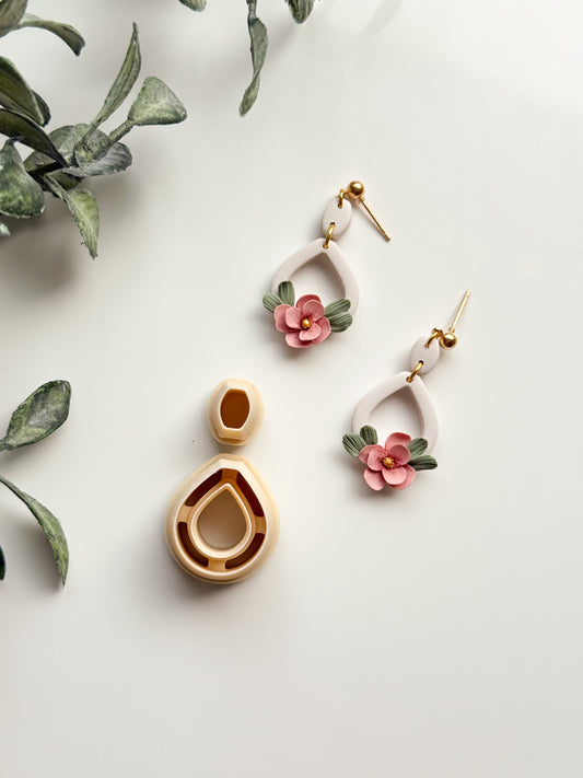 Petite Windowed Drop Set Clay Cutter