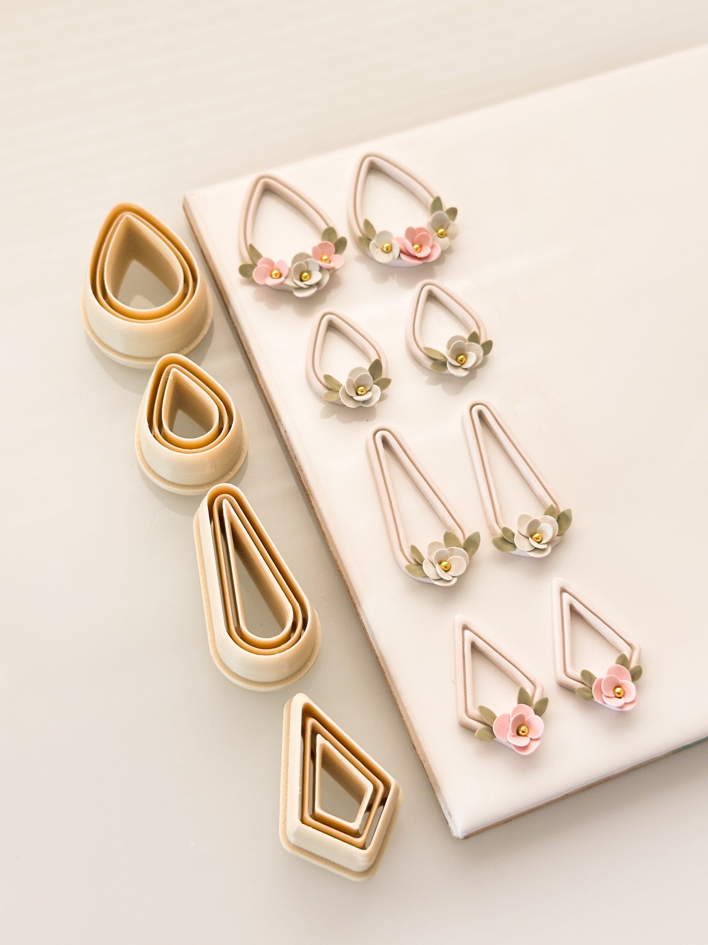 Thin Extruded Clay Cutter