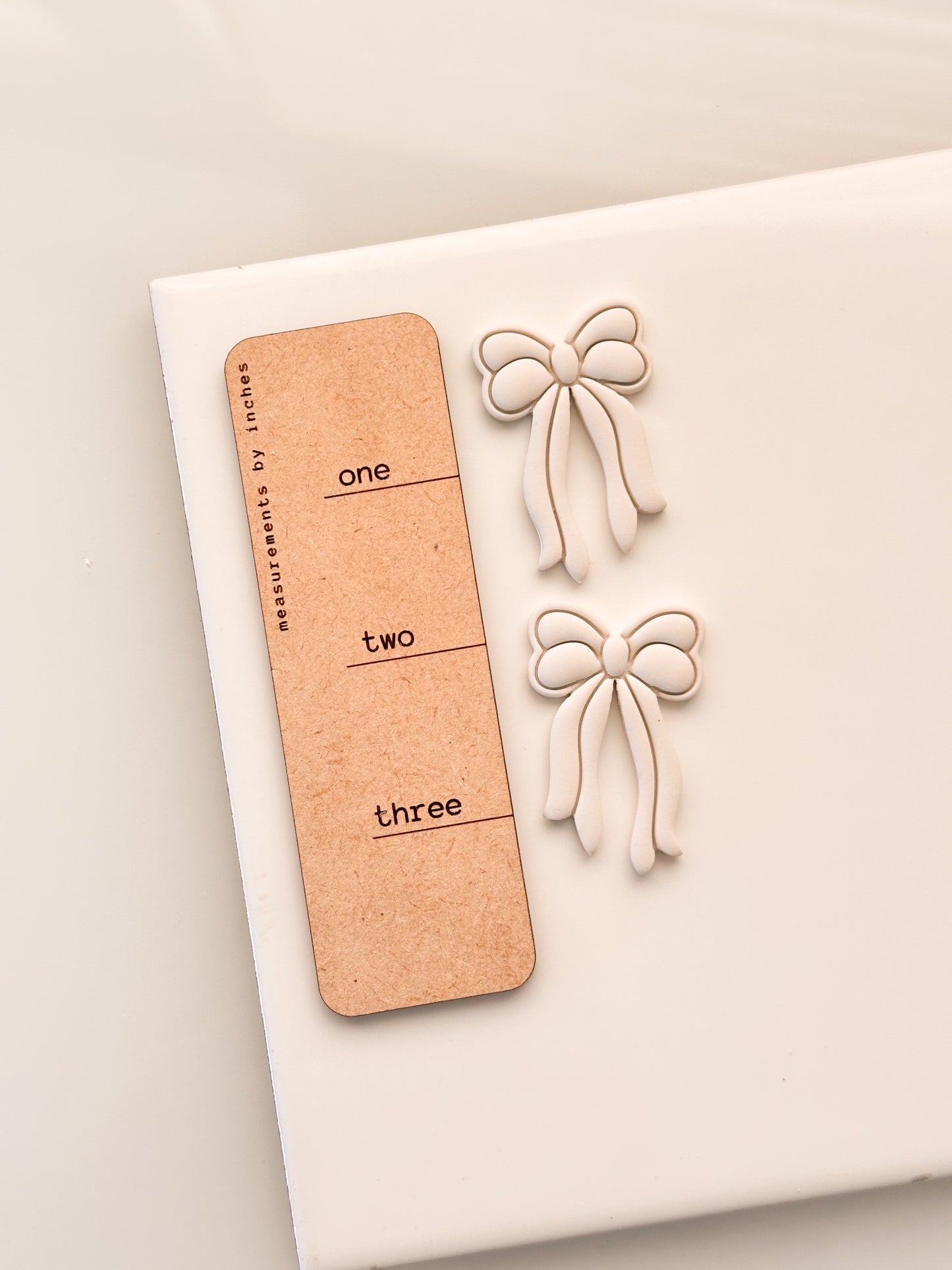 Embossed Bow II Clay Cutter Set