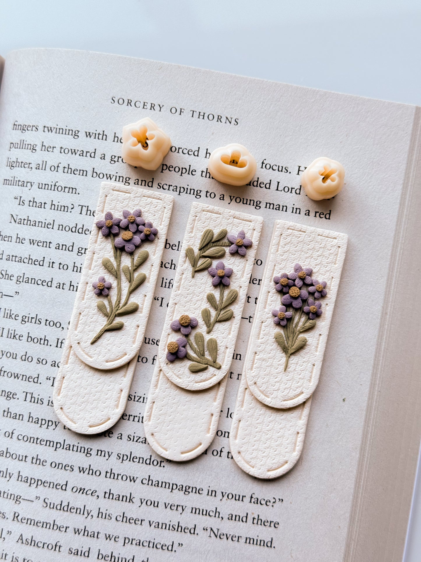 (R) Cute Flower Micros for Bookmarks Clay Cutter Set Of 3