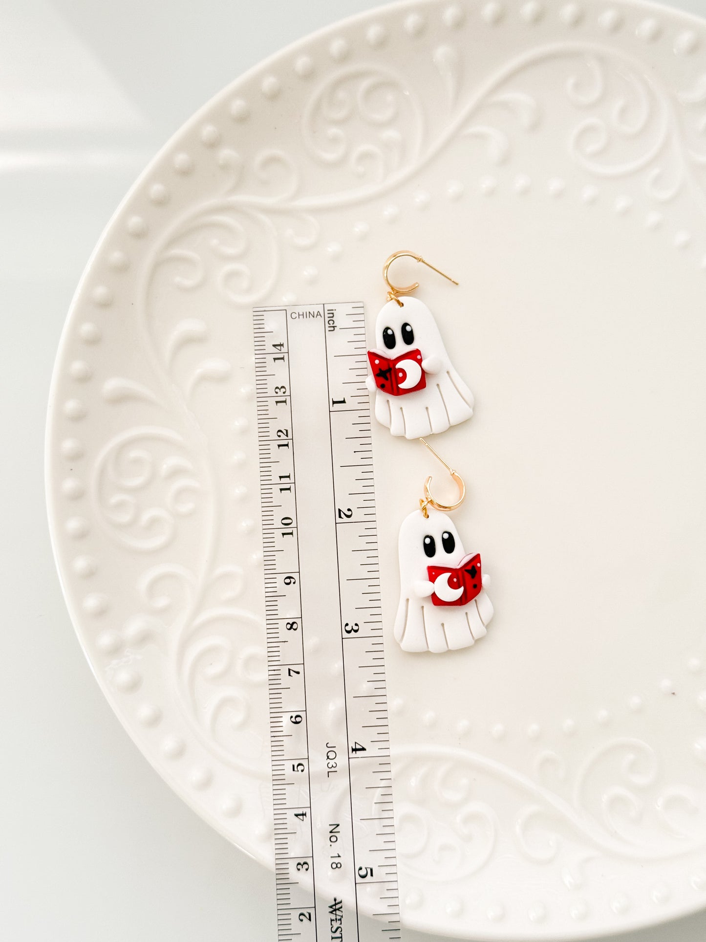 Reading Ghosts Clay Cutter Set