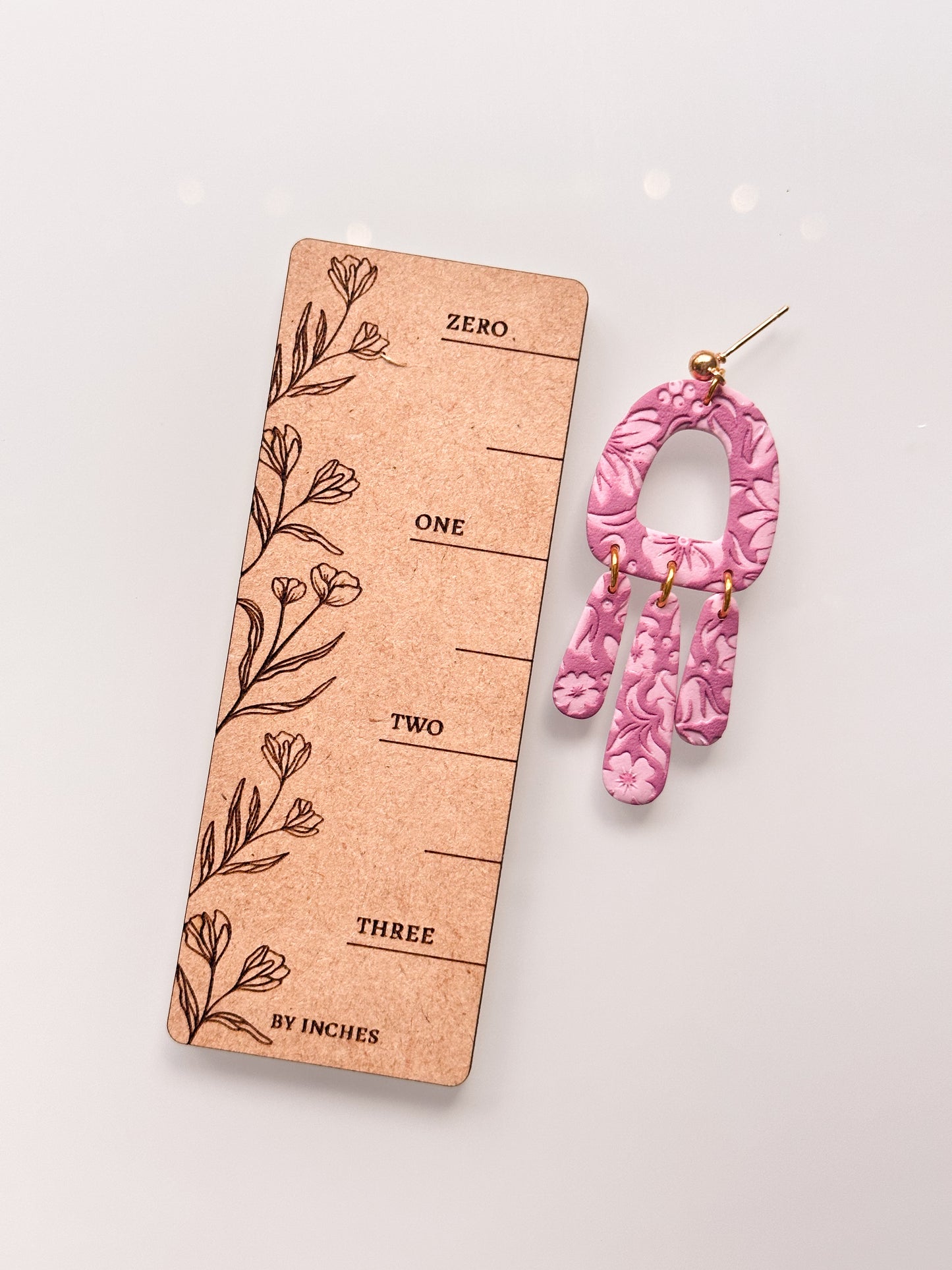Pendientes violeta morado