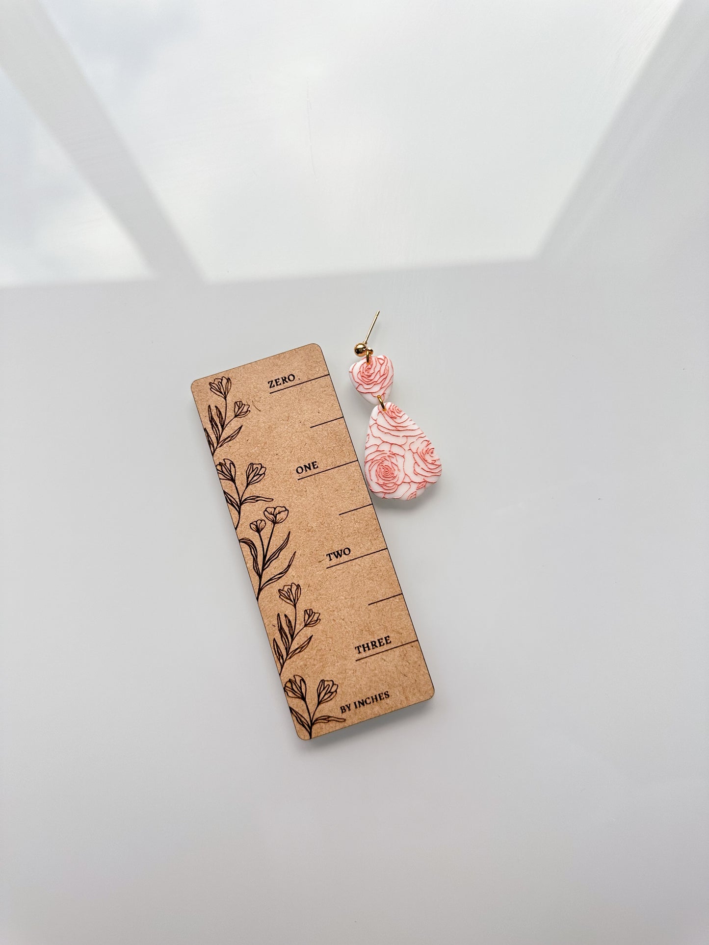 Pendientes con estampado de rosas