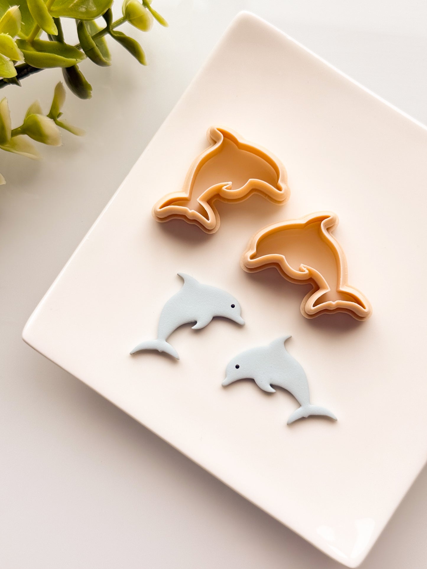 Dolphins Mirrored Clay Cutter Set