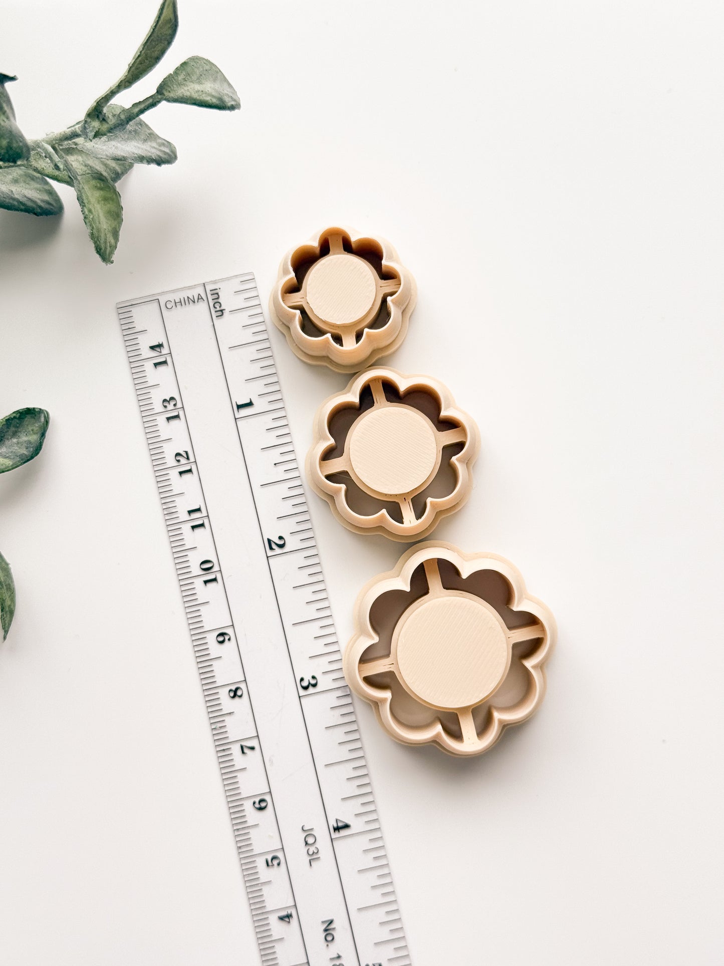 Scalloped Circle Bezel Clay Cutter