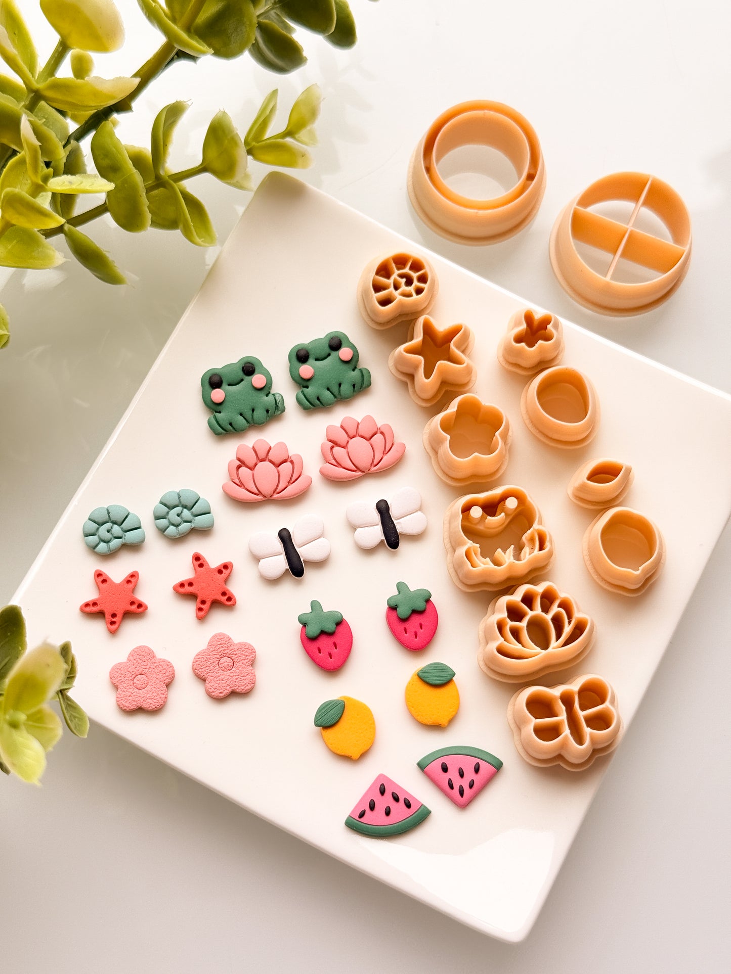 SUMMER STUDS Clay Cutters