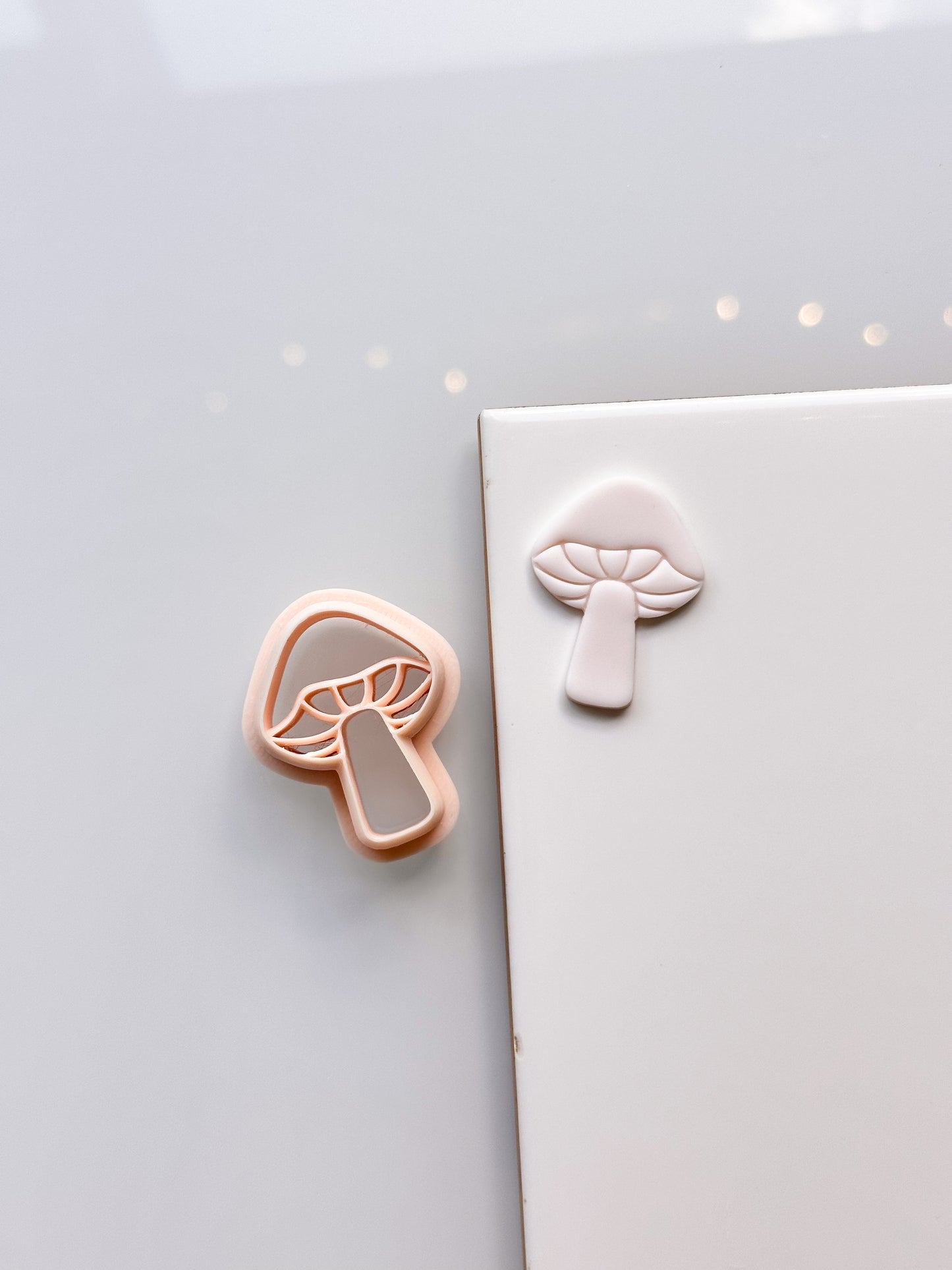Embossed Mushroom II Clay Cutter