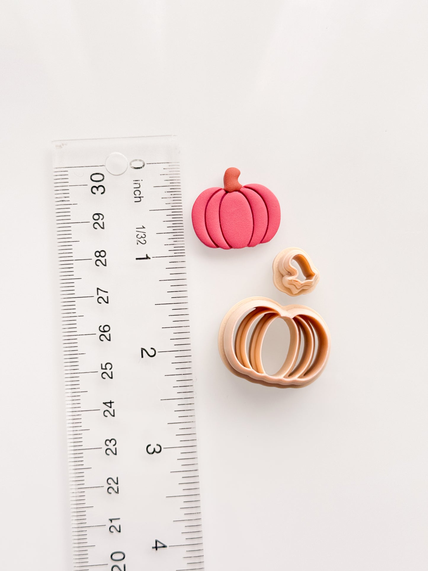 Classic Pumpkin + Stem Clay Cutter