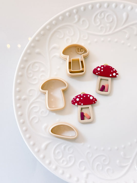 Mushroom Bookshelf Clay Cutter