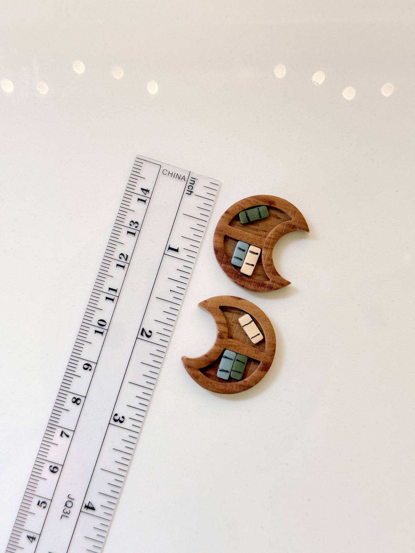 Moon Bookshelf Clay Cutter Set