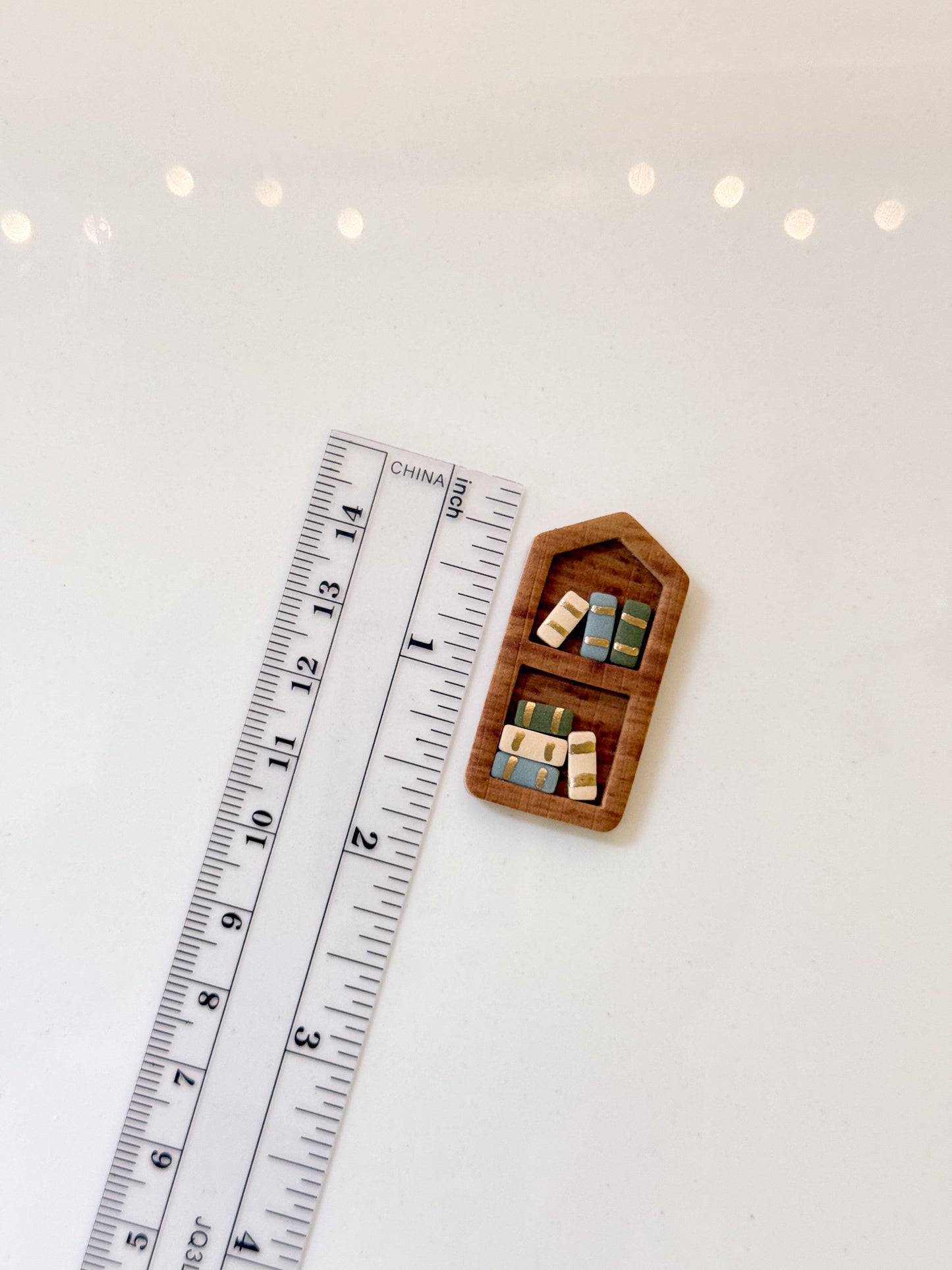 Pointed II Bookshelf Clay Cutter Set