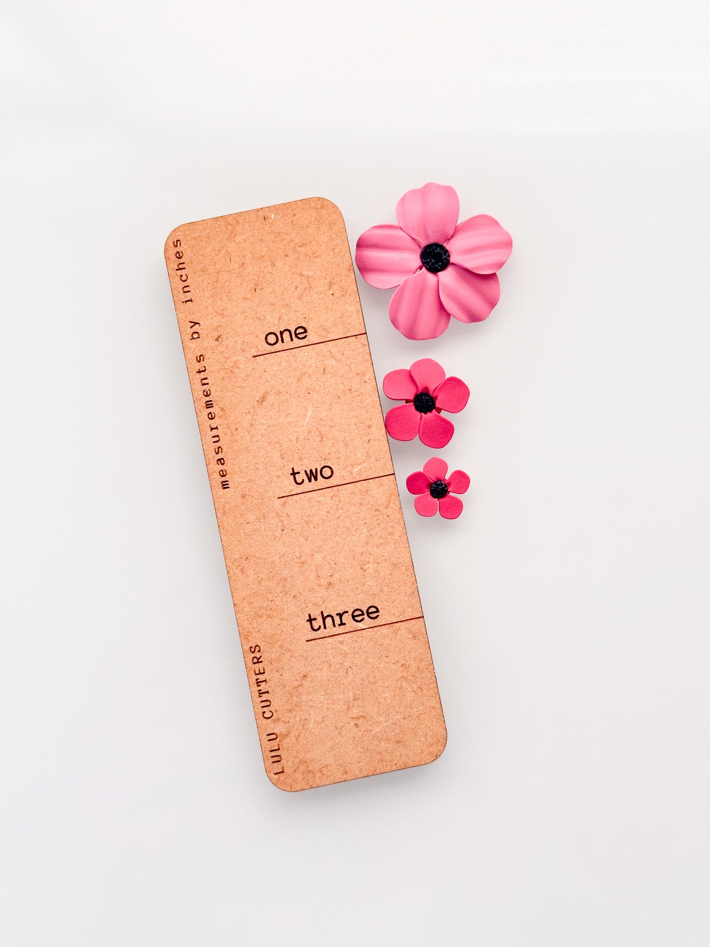 Petal Micro Column VII Clay Cutter