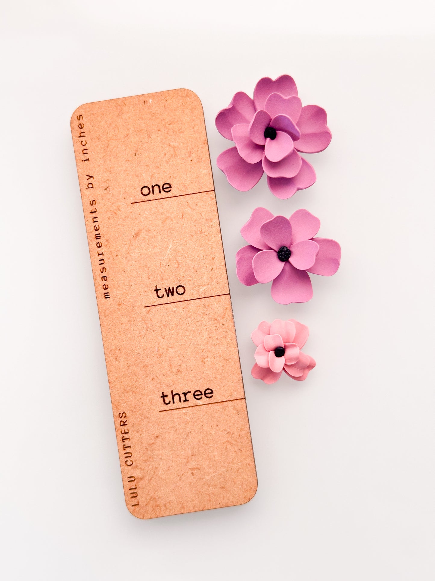 Petal Micro Column VI Clay Cutter