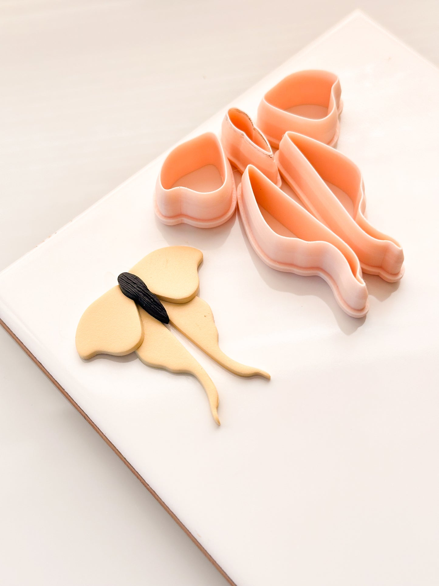Luna Moth Builder Clay Cutter Set