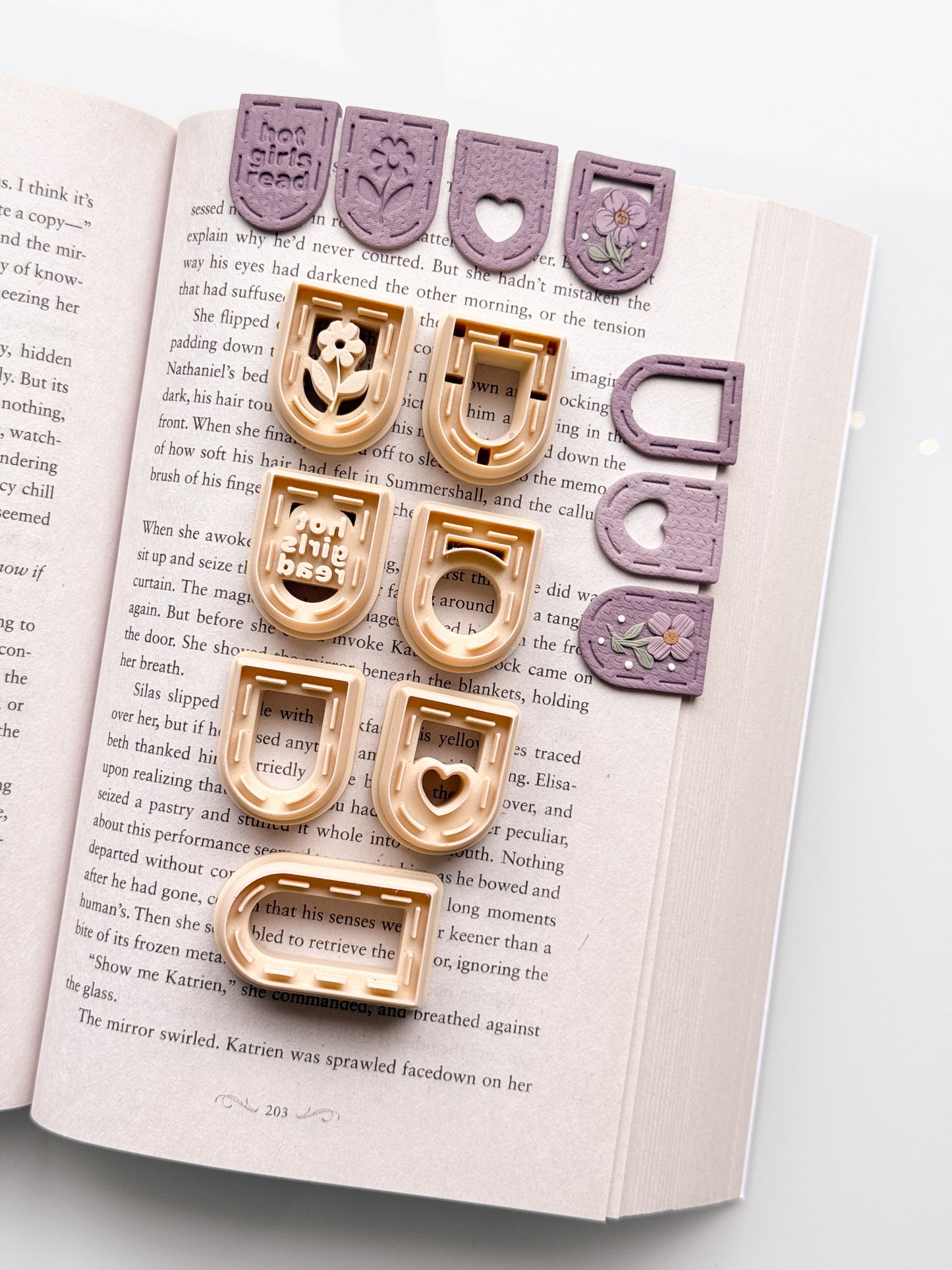 Mini Stitched Stacked Bookmark Clay Cutter Set