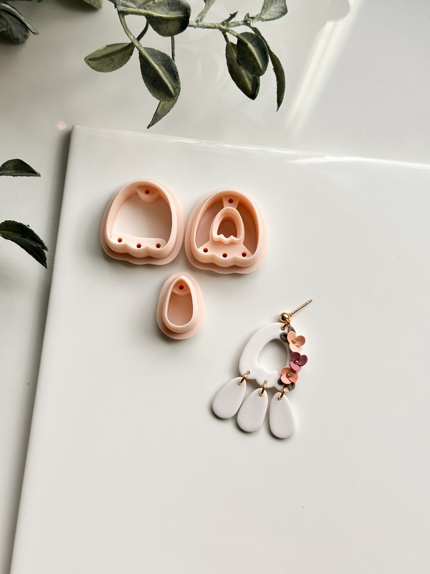 Springy Dangle Clay Cutter Set - Drill Guides