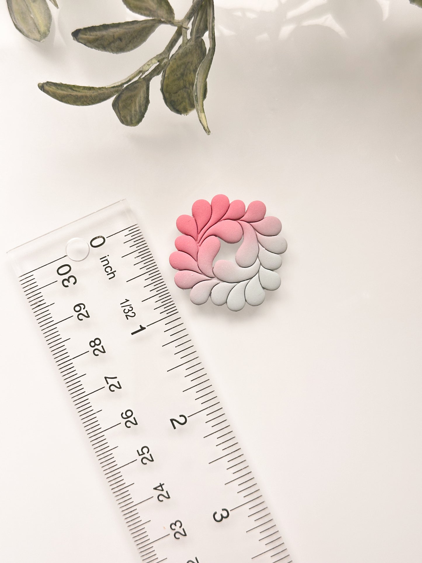 Embossed Scalloped Hoop Clay Cutter