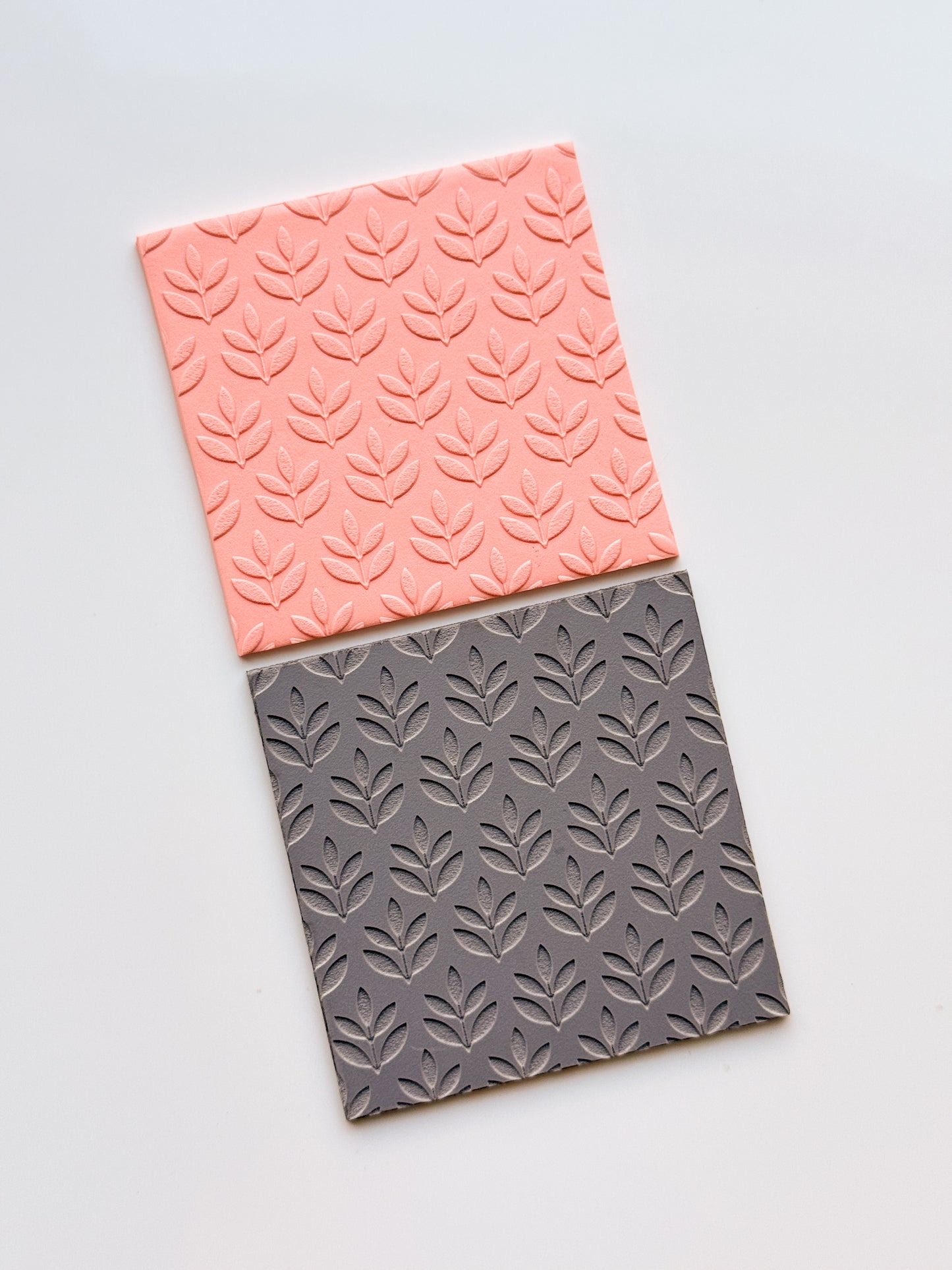 Tapis à texture de dentelle