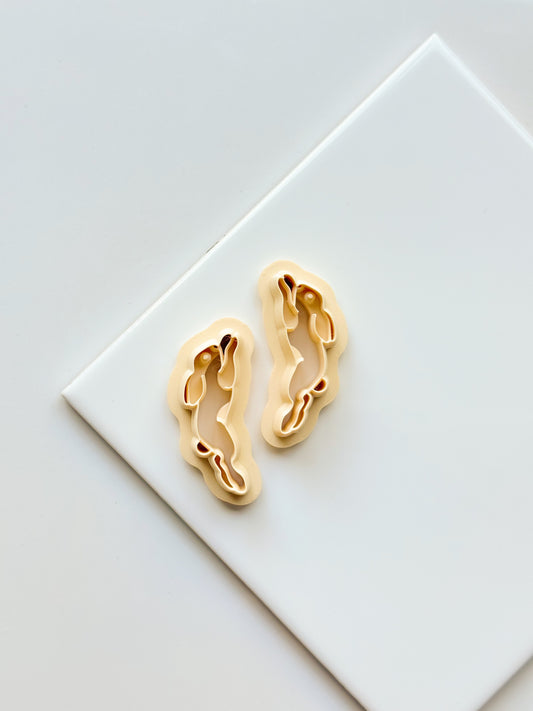 Jumping Rabbits Mirrored Clay Cutter