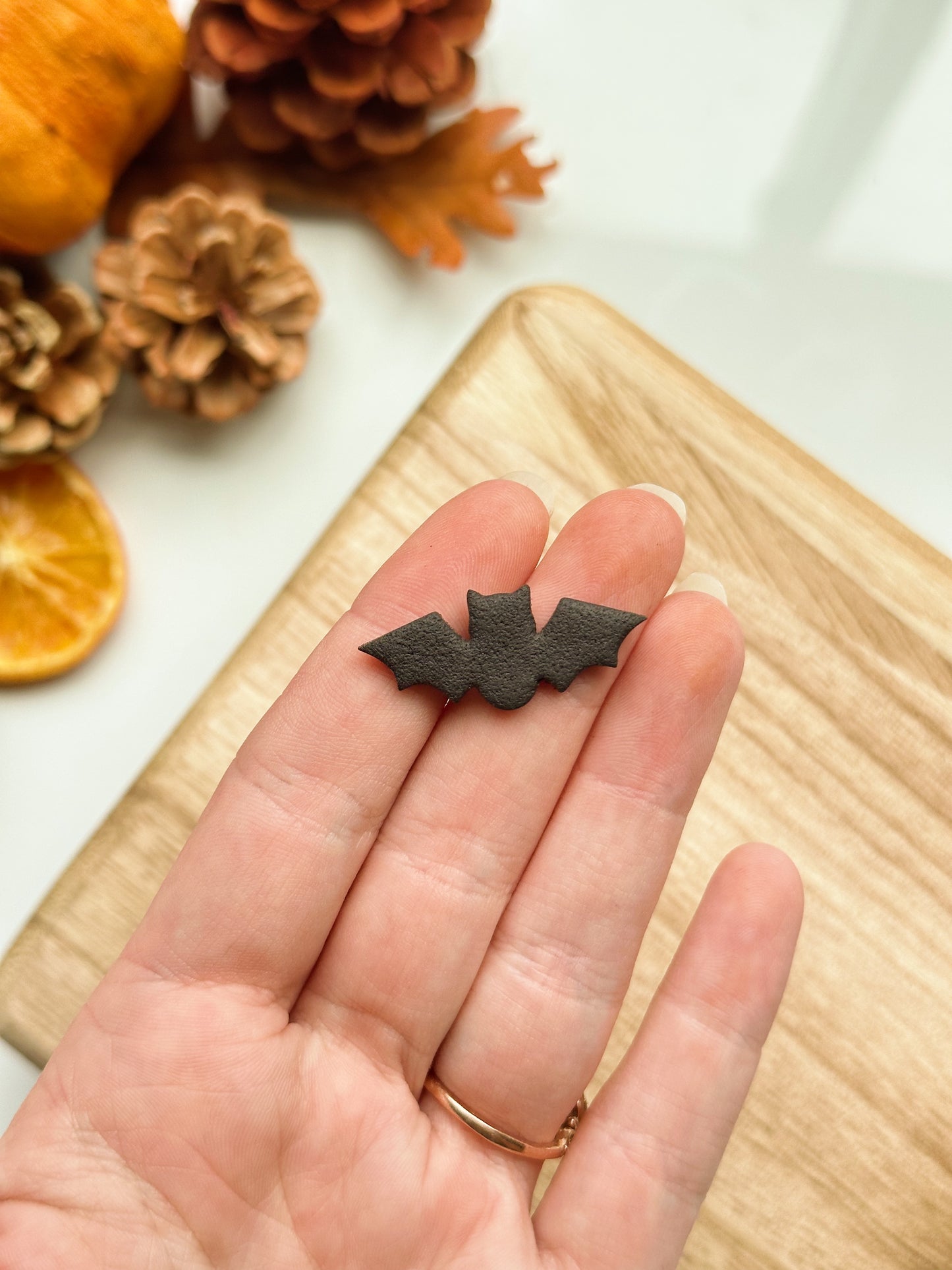 Coupe-argile en forme de chauve-souris