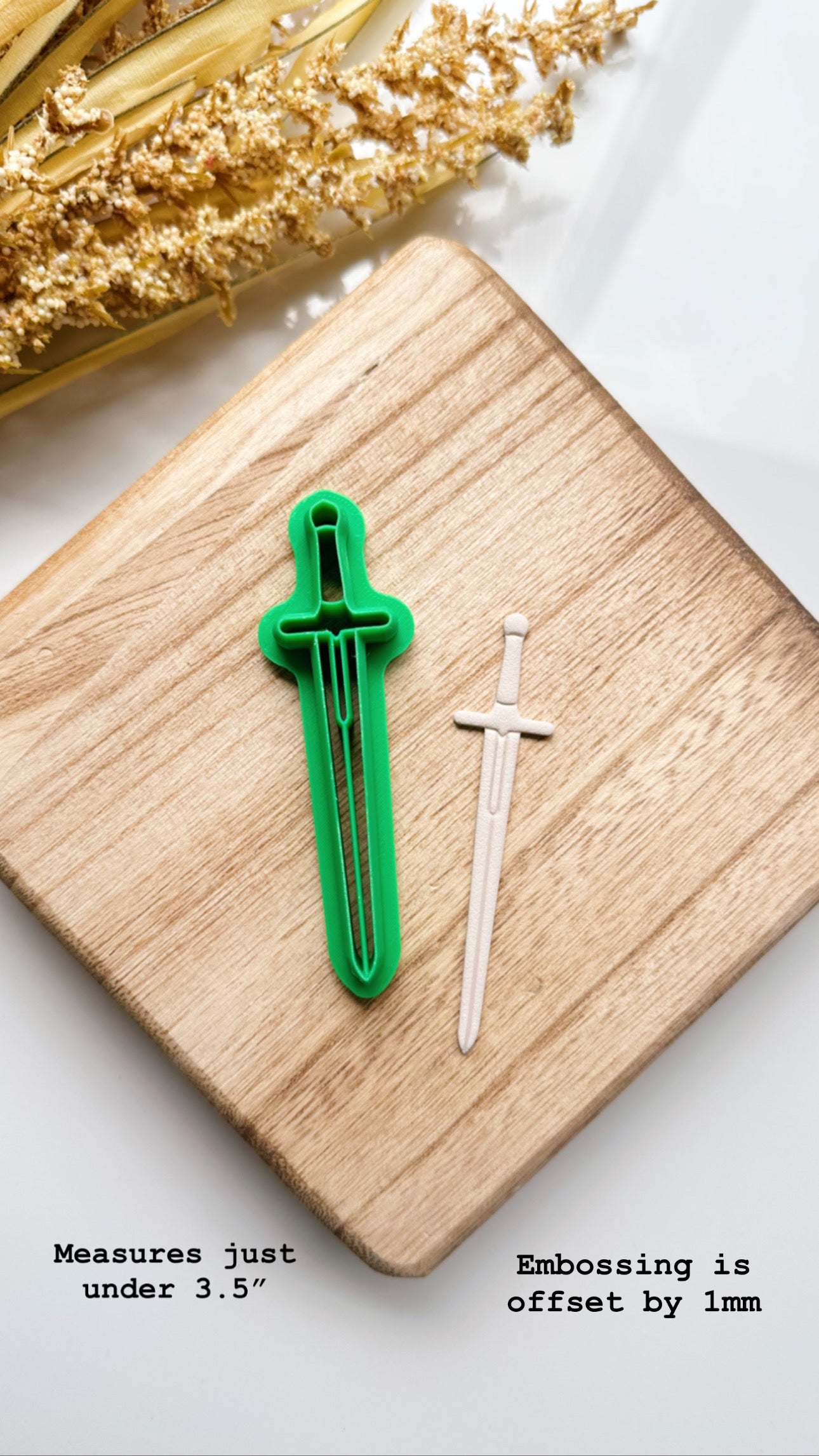 Cortador de arcilla con forma de espada muy grande (3,5 pulgadas)