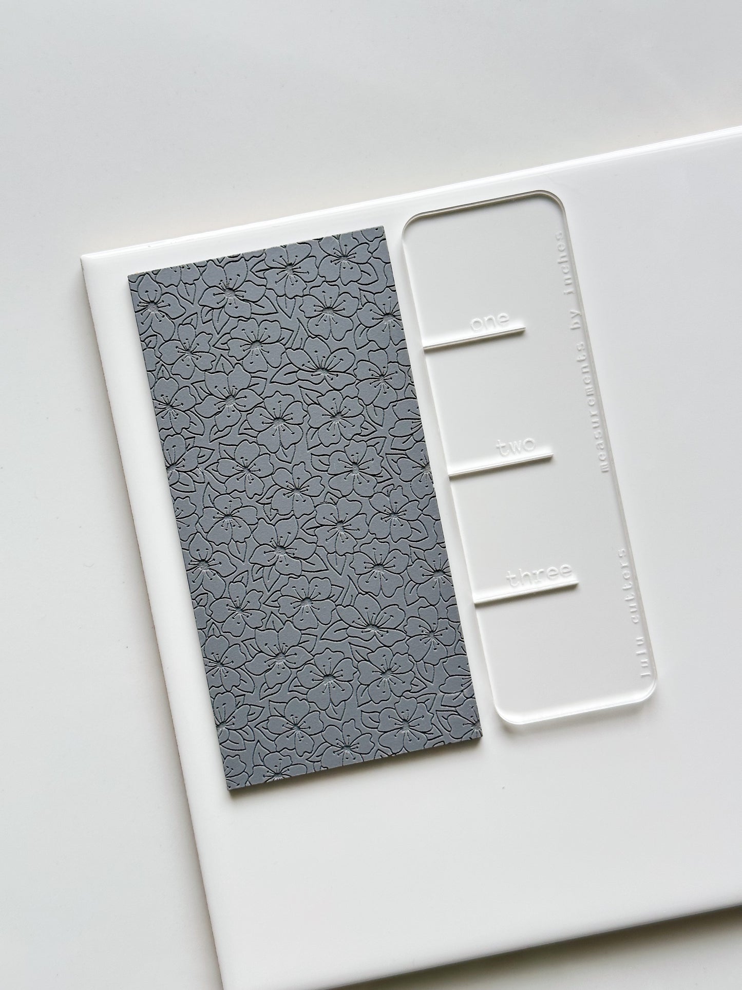Tapis texturé XL à motif de fleurs de cerisier