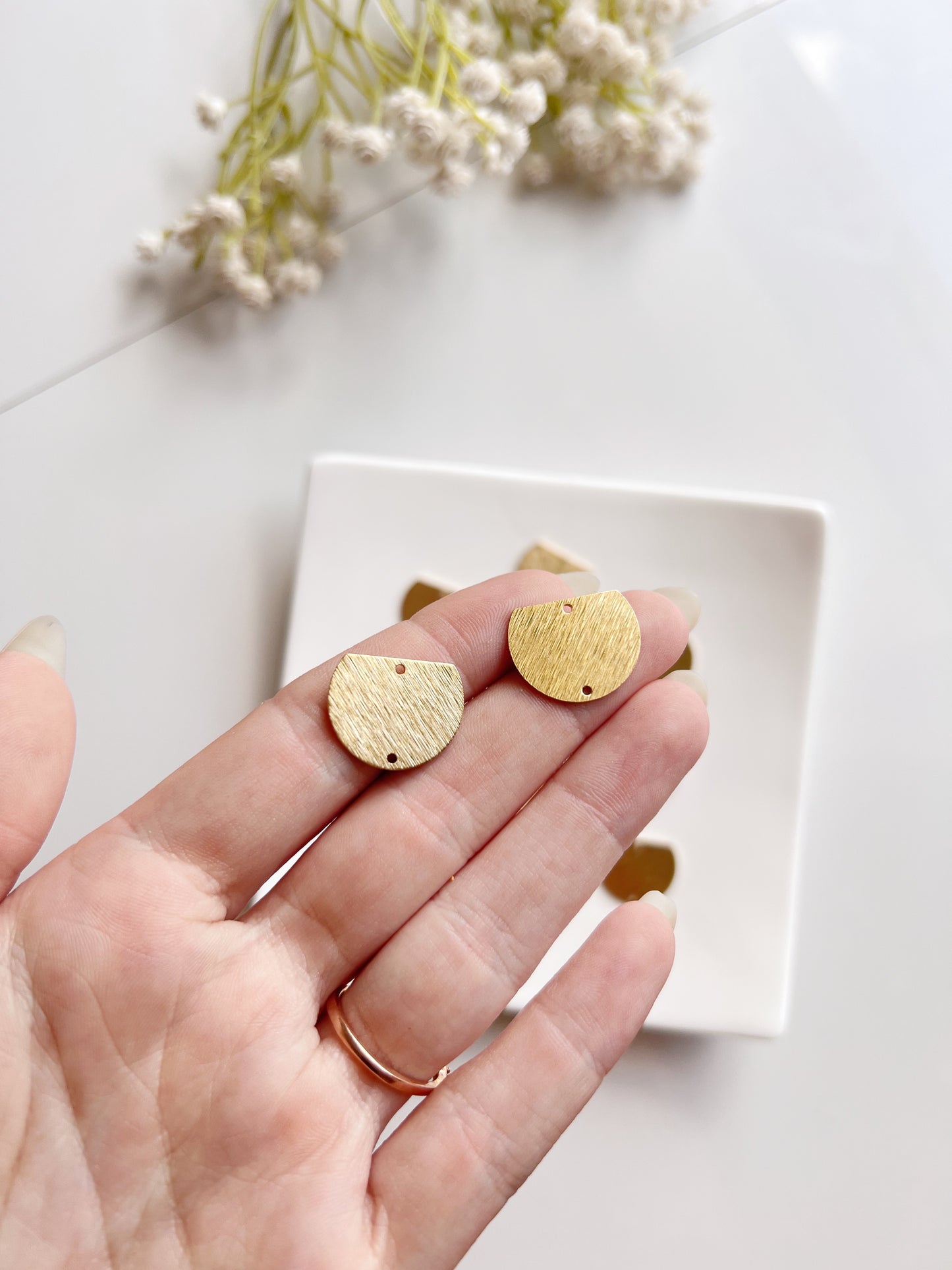 Textured Brass Connector (10 PCS)