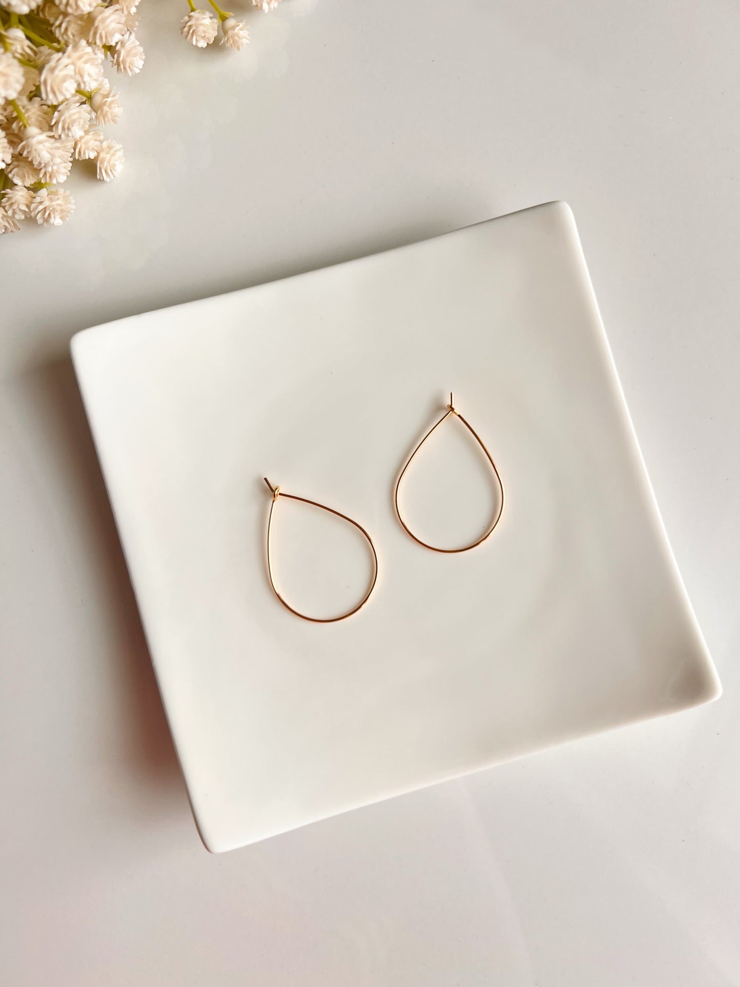 Teardrop Hoop (2 PCS)