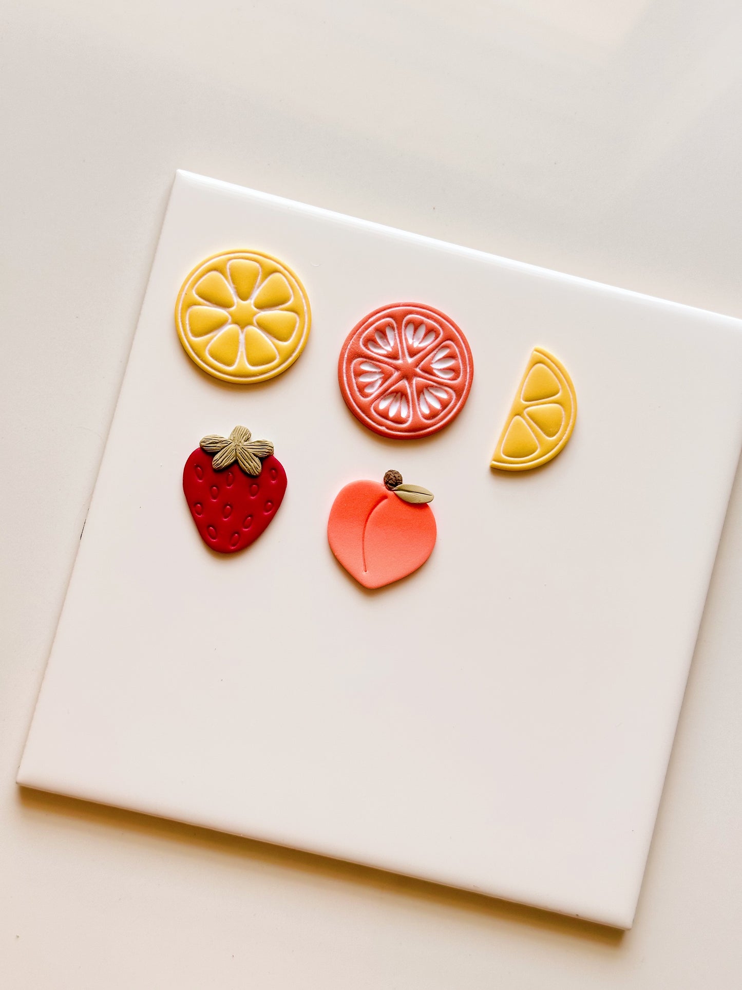 Statement Fruit Bundle