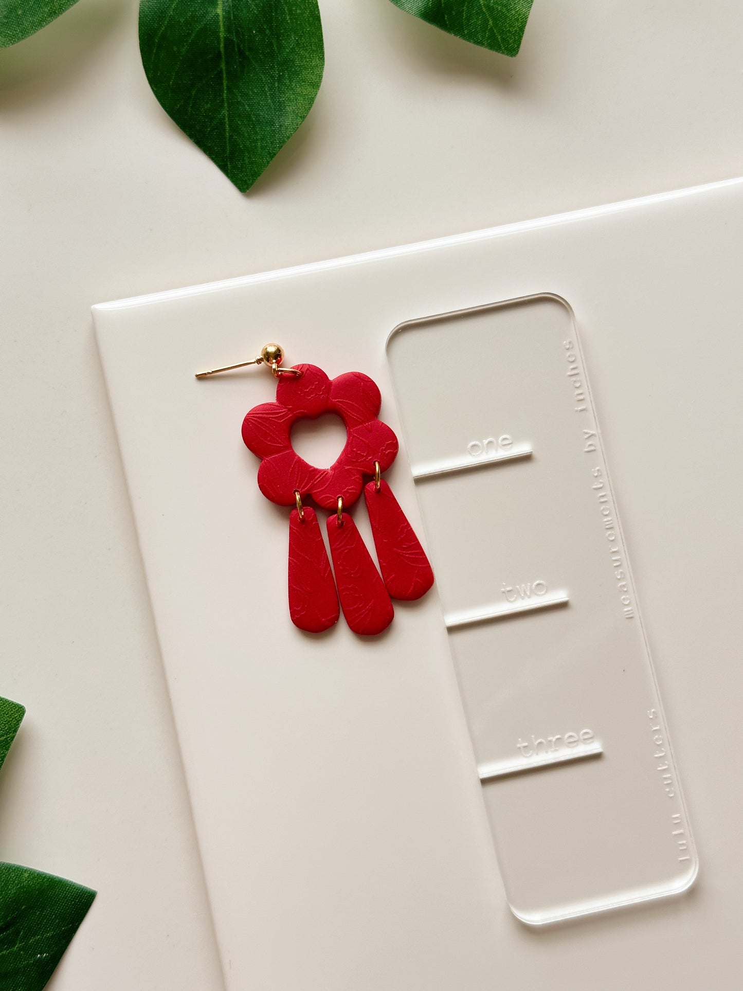 Pendentifs en forme de cœur et de fleur