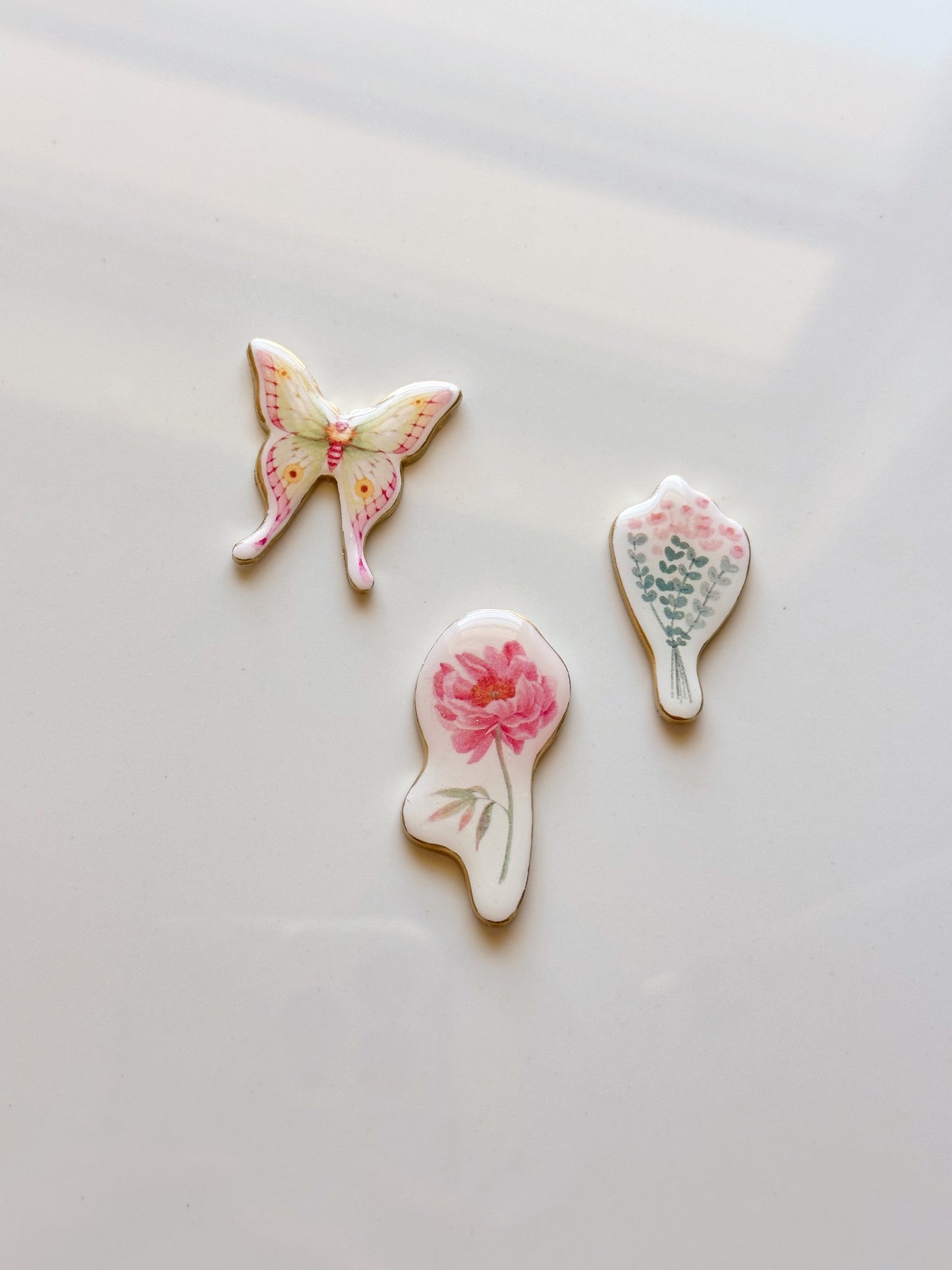 Emporte-pièce en argile en forme de papillon de nuit