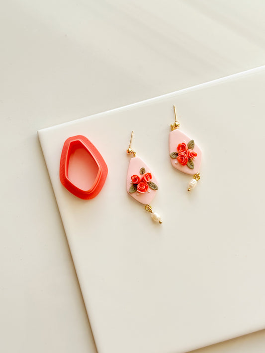 Elegant Diamond Clay Cutter