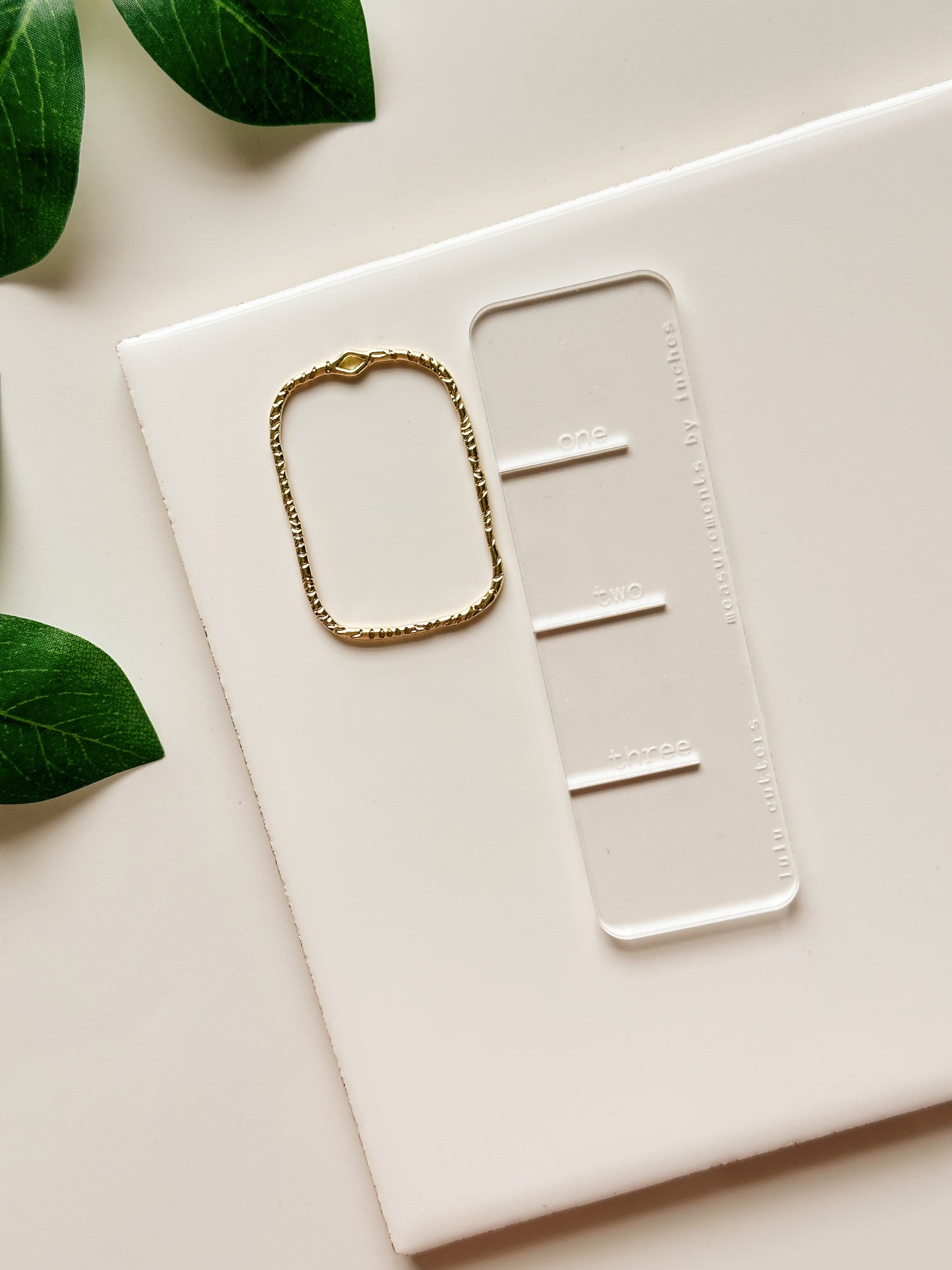 Textured Rectangle Bezel (2 PCS)