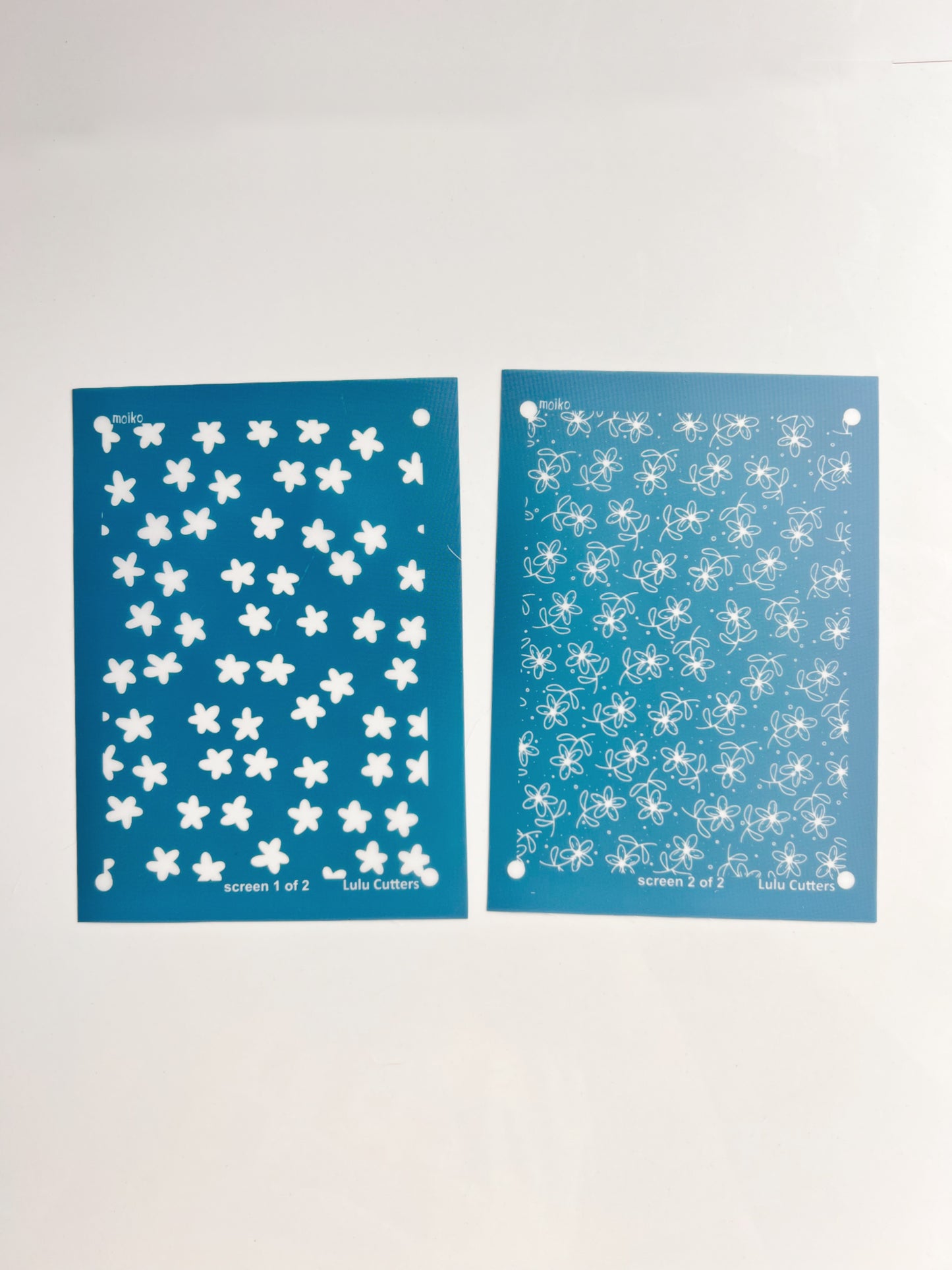 | LC Exclusive | Dainty Flowers Silk Screen