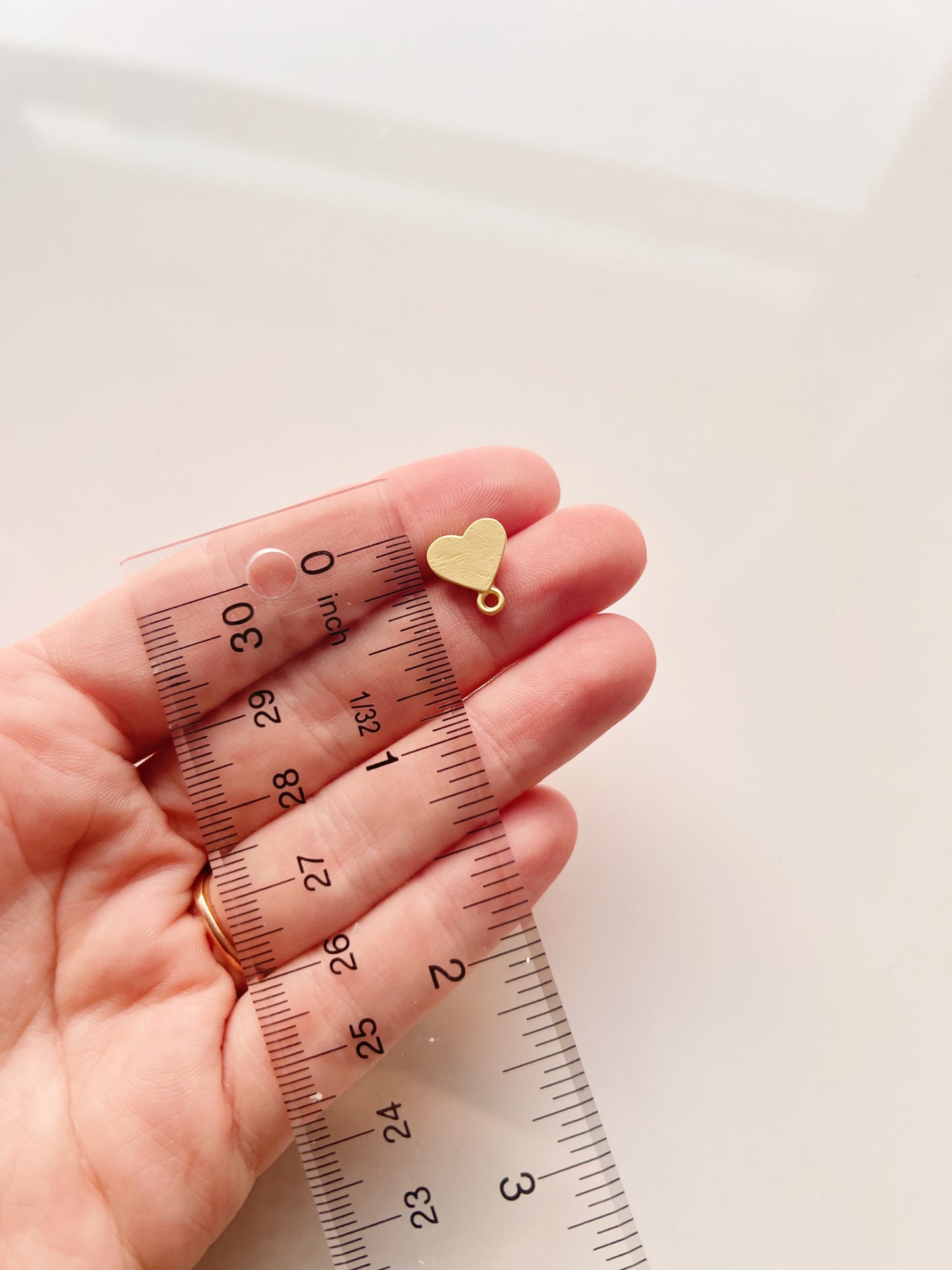 Alloy Heart Posts (2 PCS)