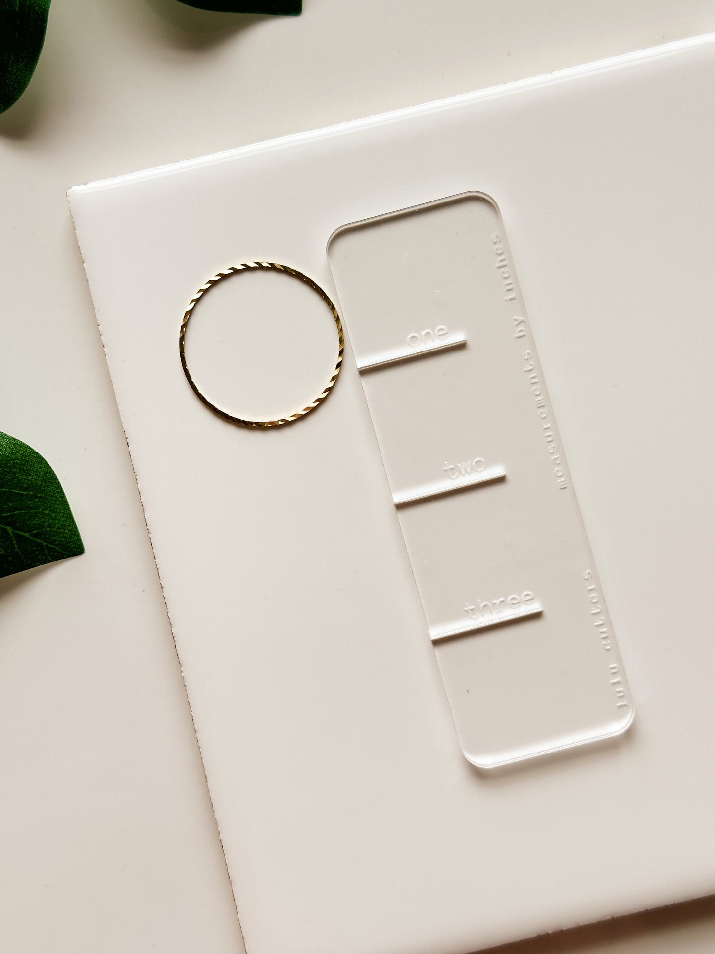 Breloque en forme de cercle texturé (2 pièces)