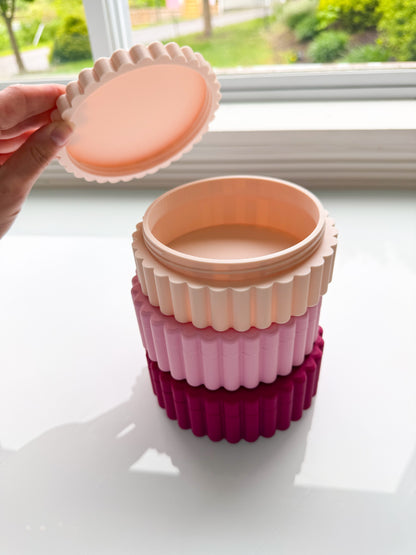 Threaded Cornstarch Container 3D Printed