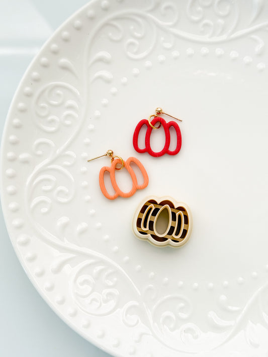 Cut Out Pumpkin Leaf Clay Cutter