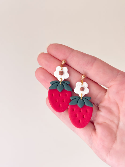 Boucles d'oreilles fraises