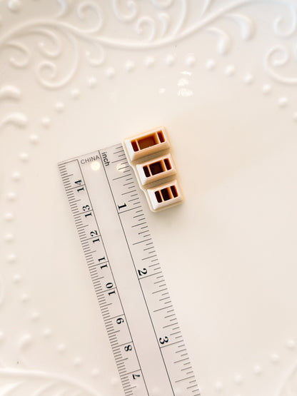 Book Micros 2 Clay Cutter Cluster